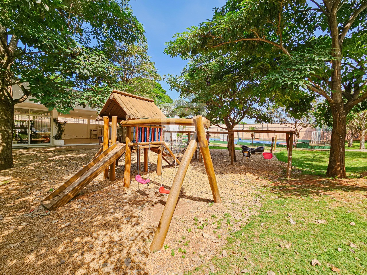 Casa de Condomínio à venda e aluguel com 3 quartos, 200m² - Foto 19
