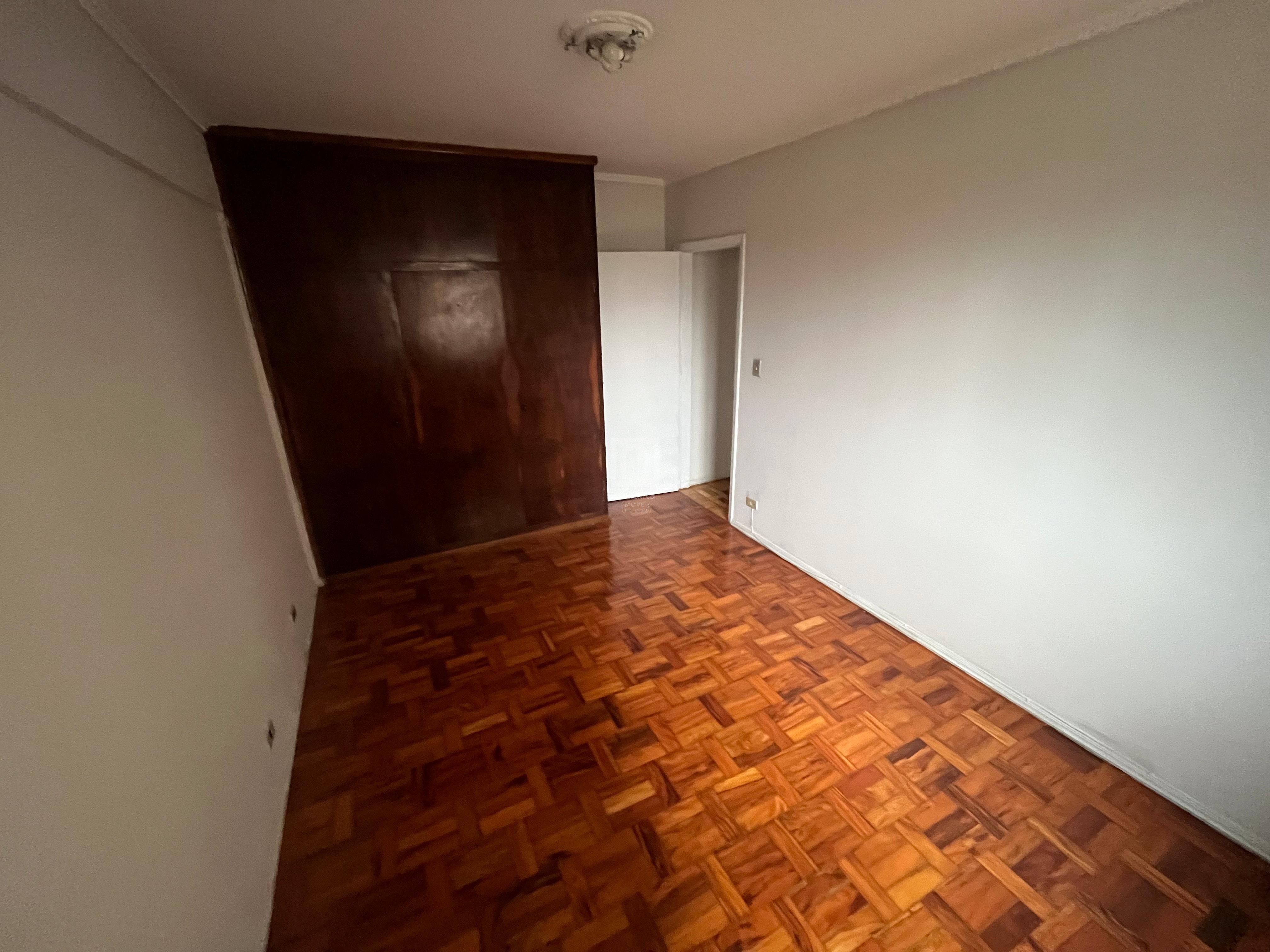 Apartamento à venda com 2 quartos, 74m² - Foto 4