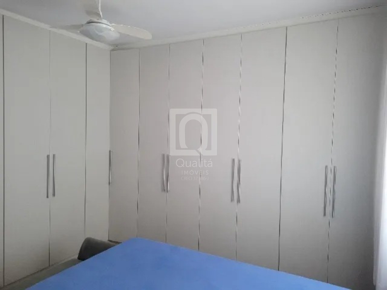Casa à venda com 3 quartos, 220m² - Foto 14