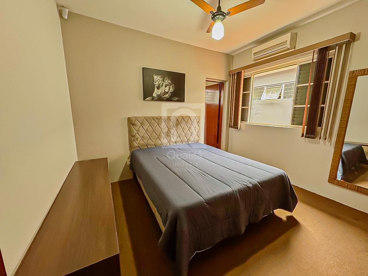 Casa à venda com 3 quartos, 360m² - Foto 9