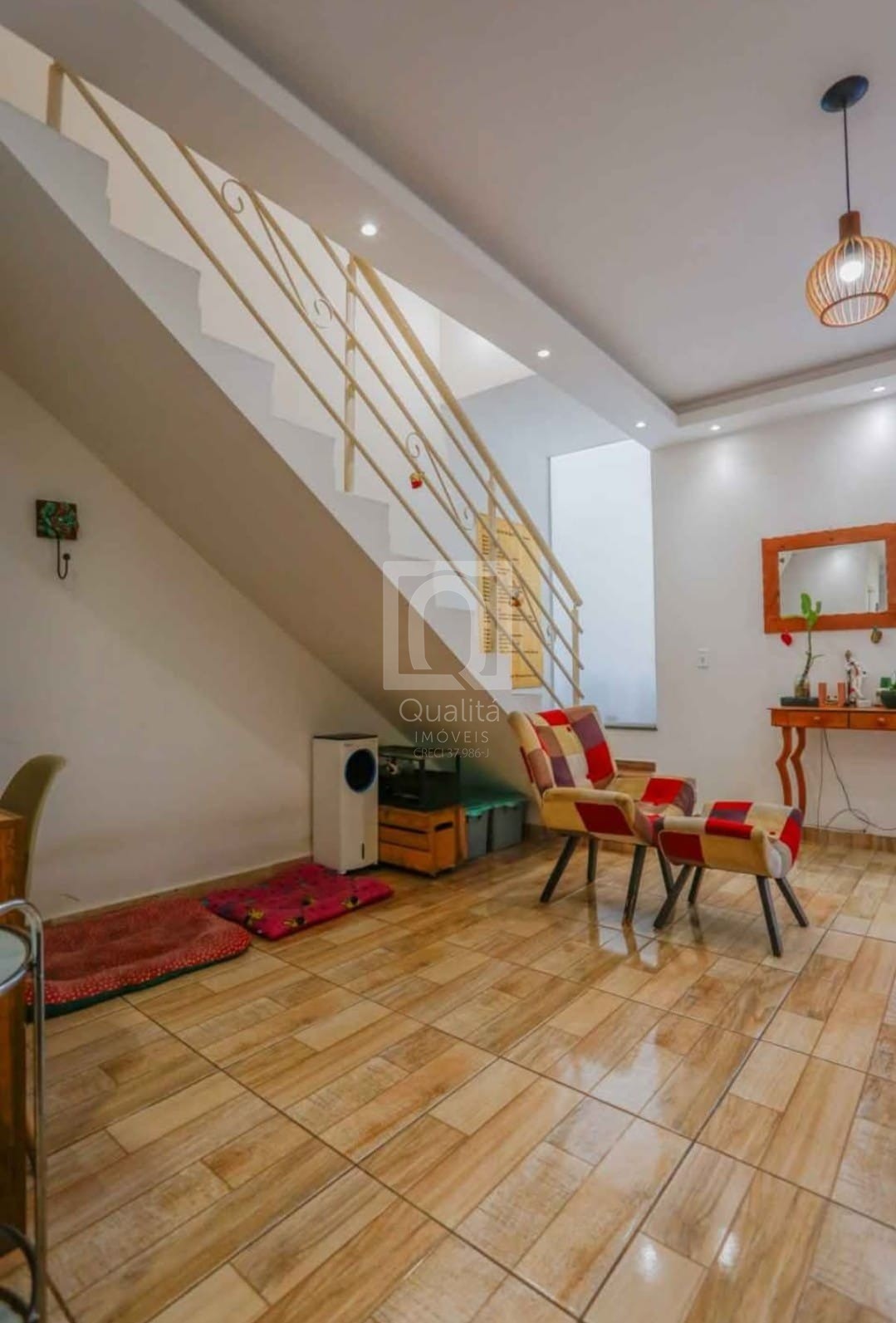 Sobrado à venda com 2 quartos, 90m² - Foto 4
