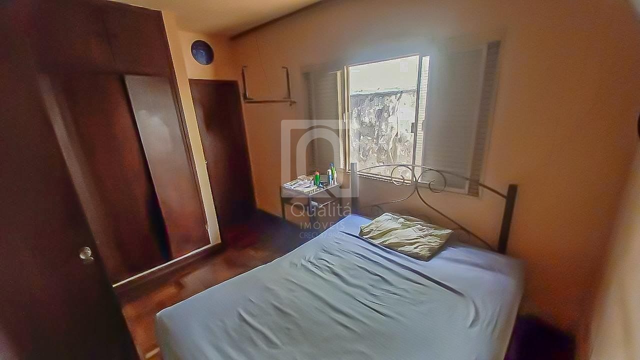 Casa à venda com 3 quartos, 216m² - Foto 6