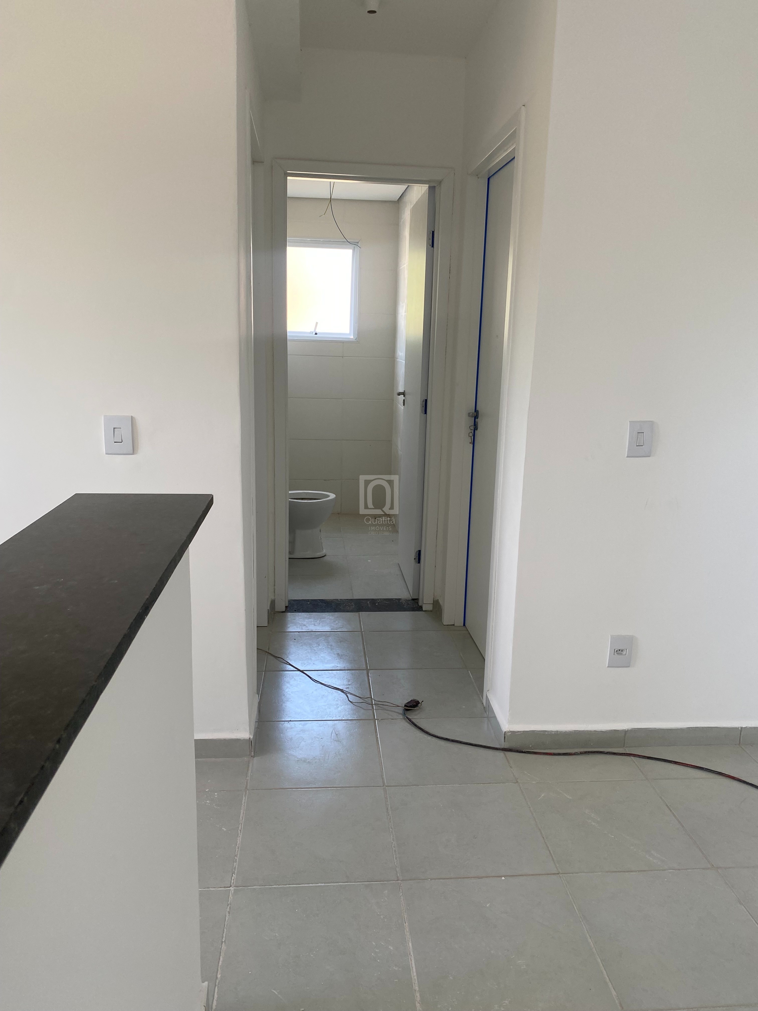 Apartamento à venda com 2 quartos, 46m² - Foto 2