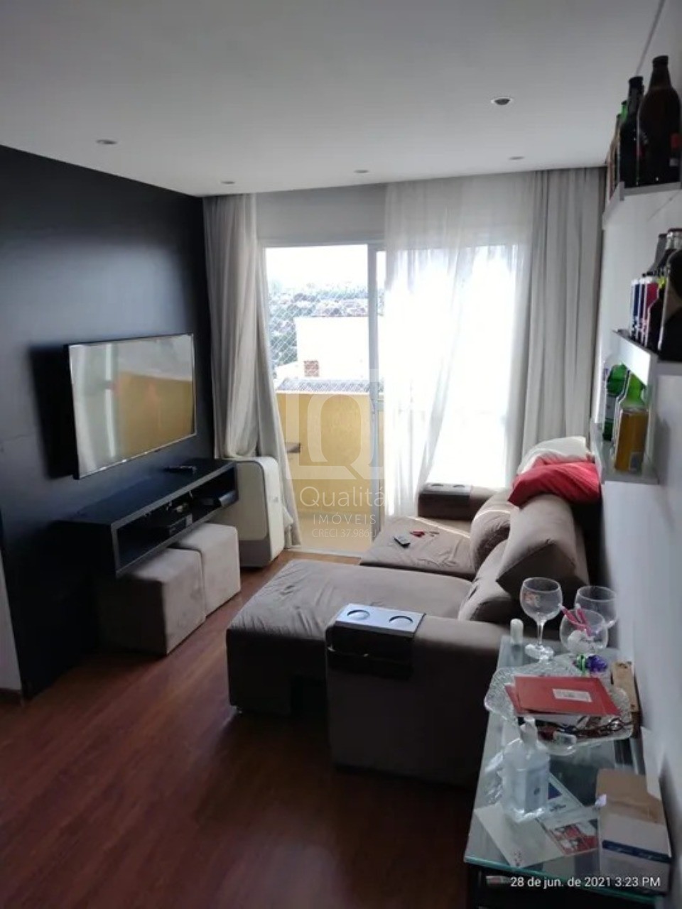 Apartamento à venda com 2 quartos, 62m² - Foto 1