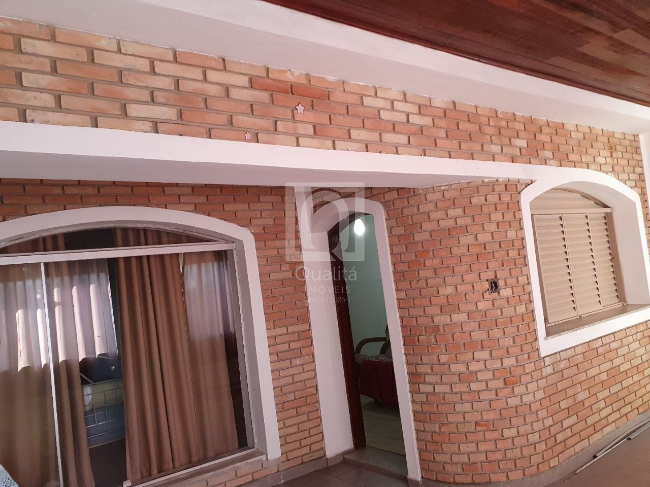 Prédio Inteiro à venda com 3 quartos, 1000m² - Foto 1