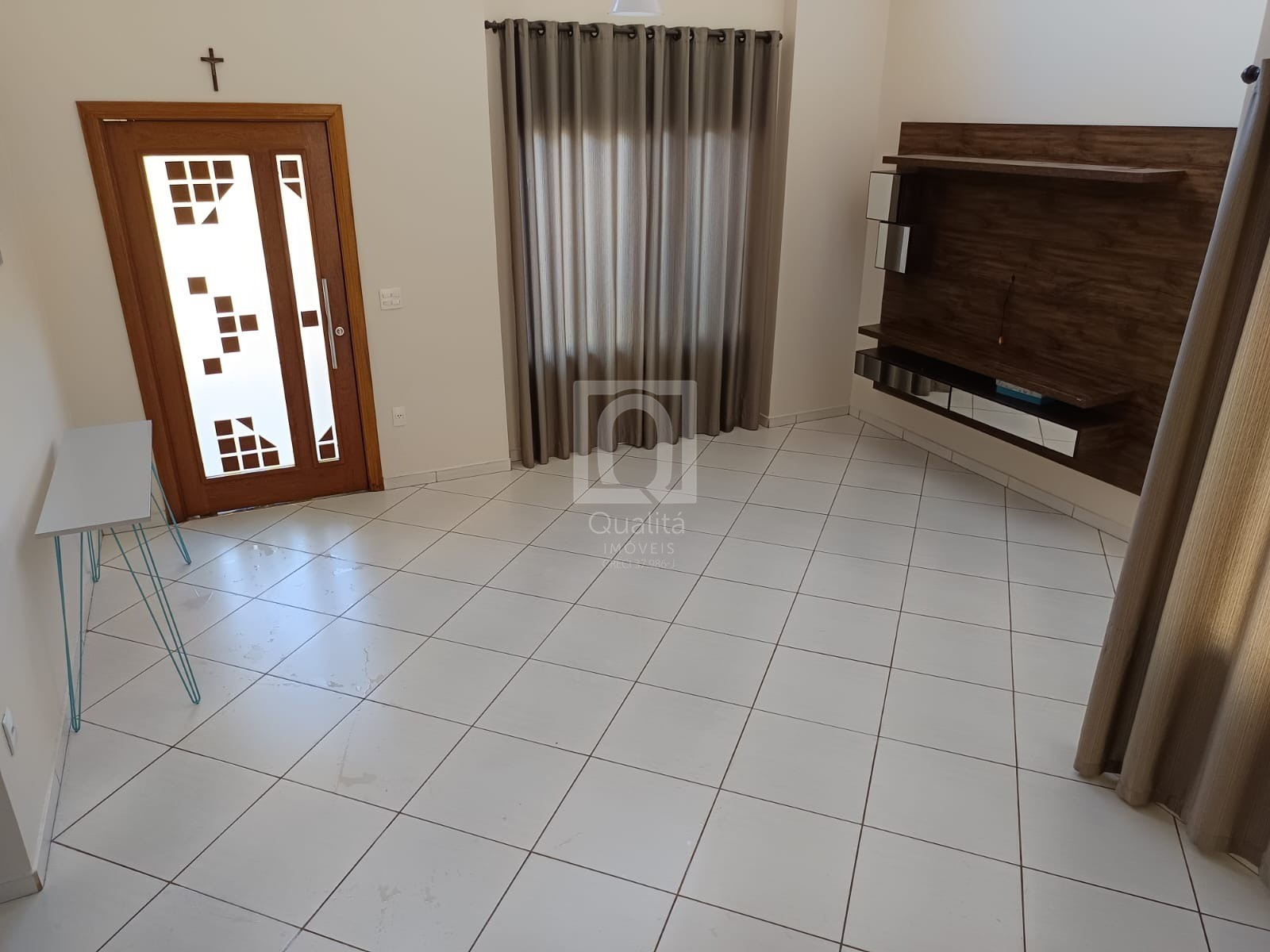 Casa de Condomínio à venda com 3 quartos, 300m² - Foto 4