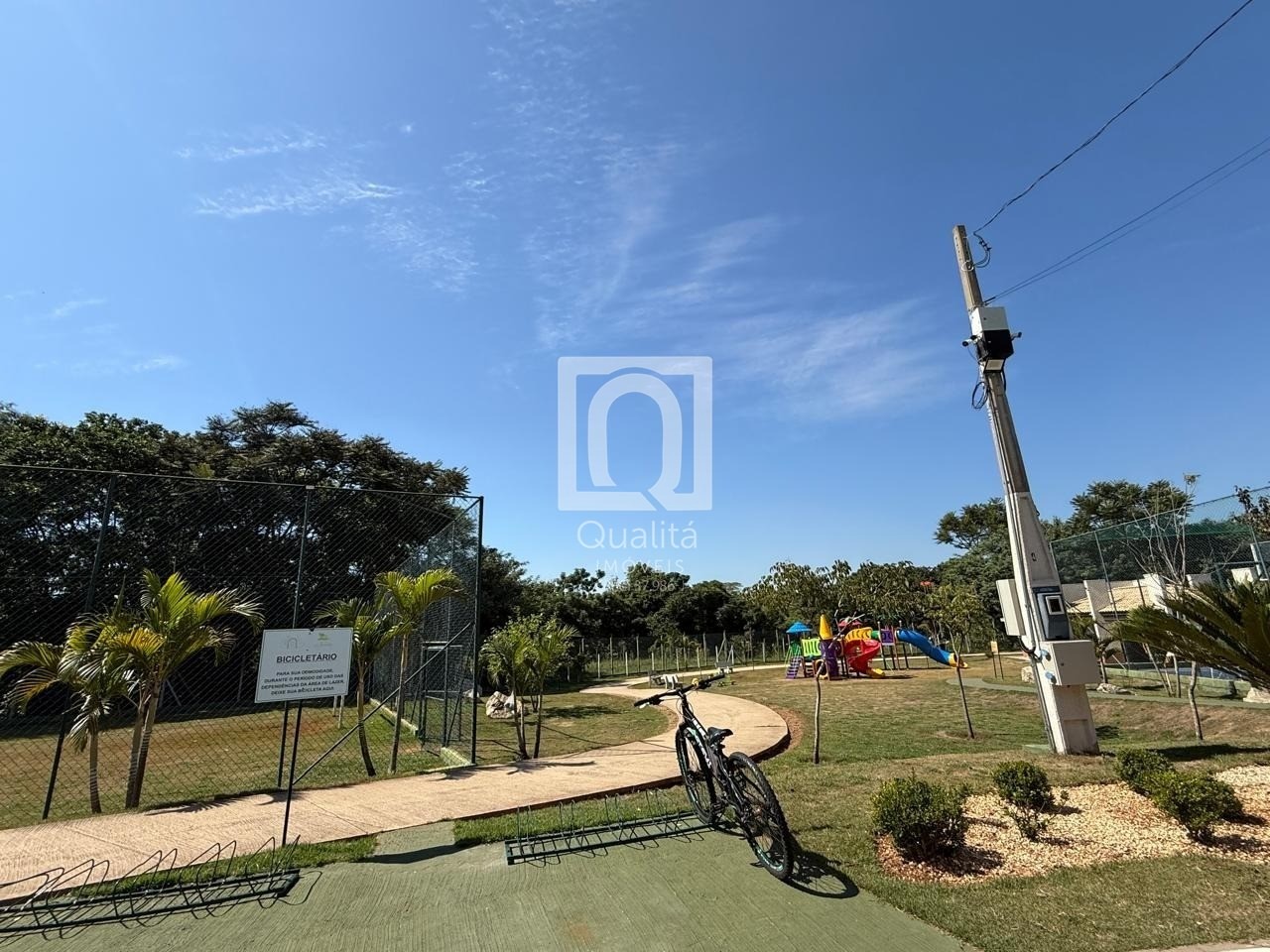 Casa de Condomínio à venda com 3 quartos, 1000m² - Foto 24