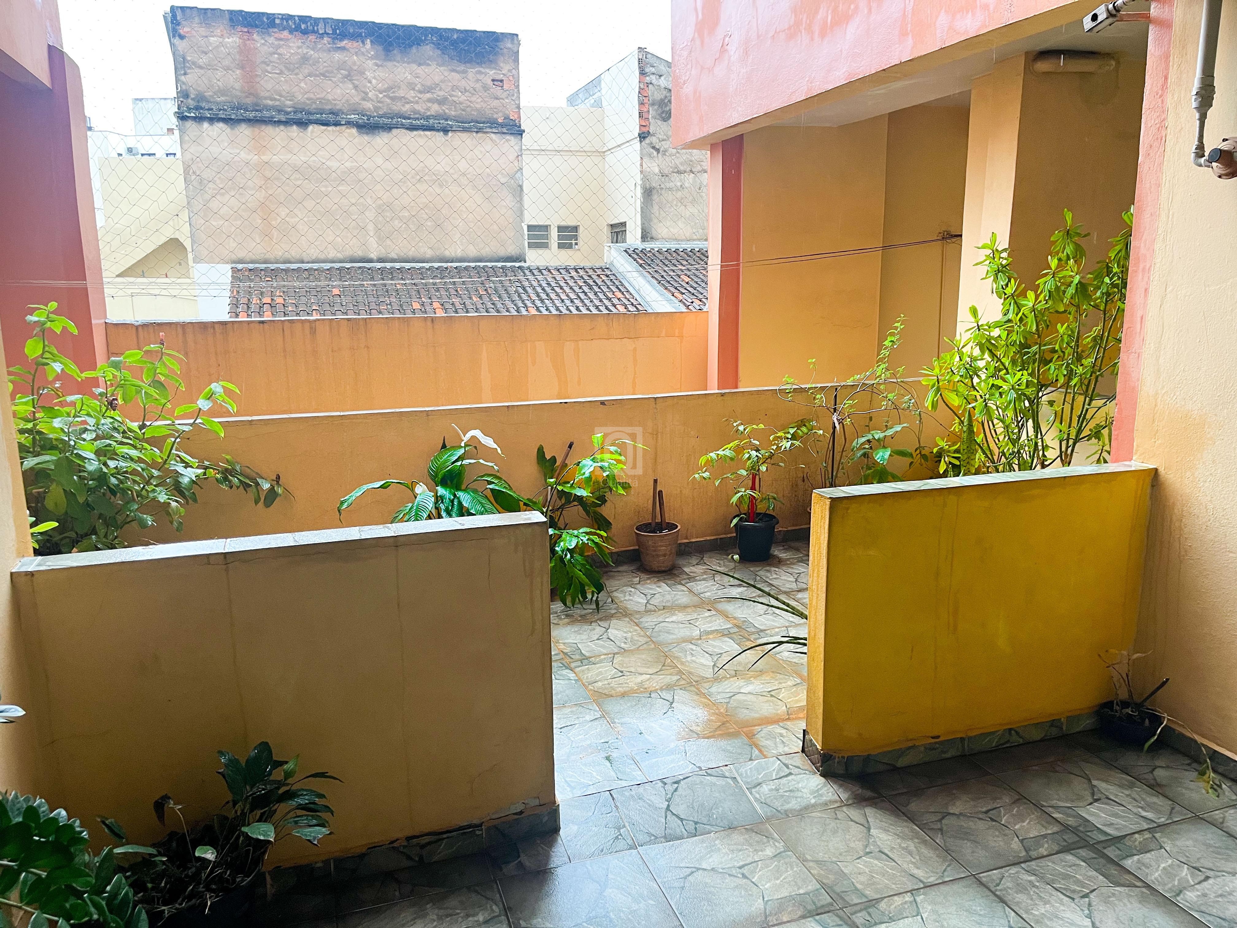 Apartamento à venda com 2 quartos, 74m² - Foto 17