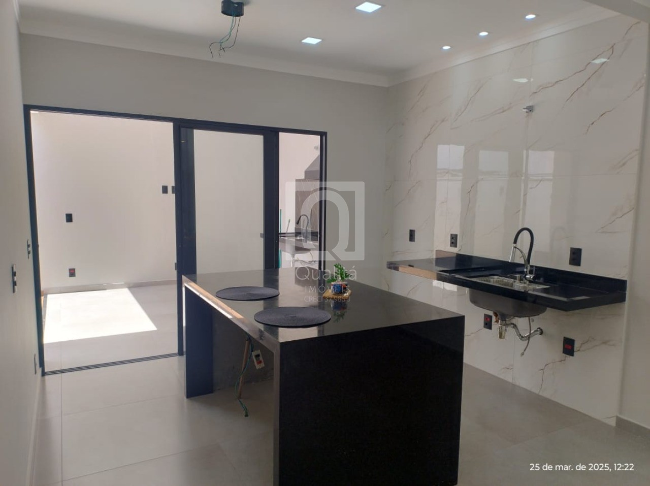 Casa de Condomínio à venda com 3 quartos, 1000m² - Foto 2