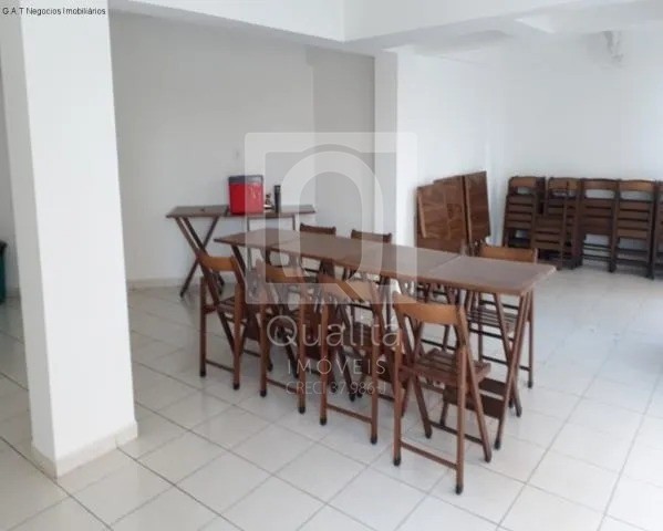 Apartamento à venda com 2 quartos, 56m² - Foto 18