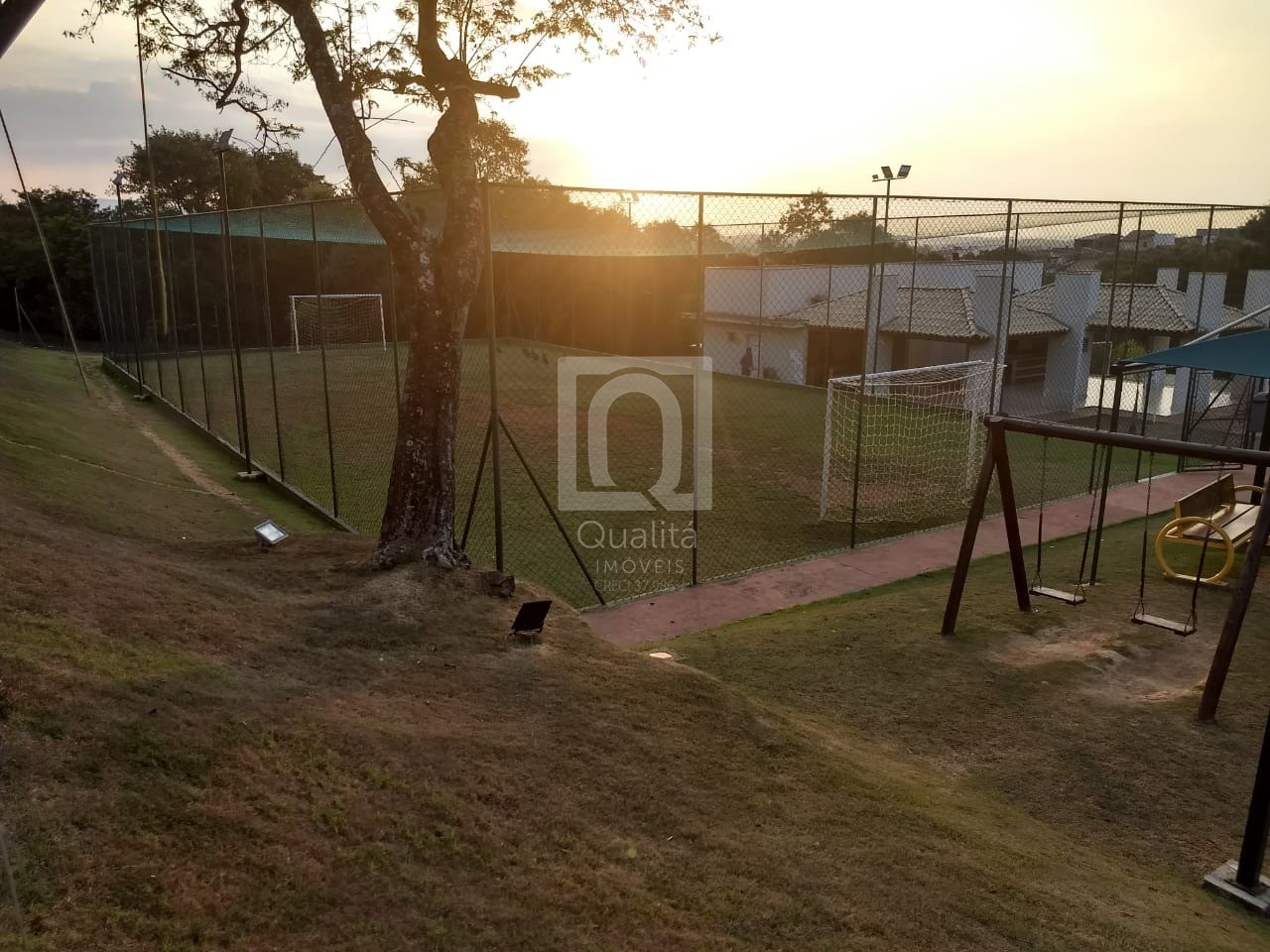 Casa de Condomínio à venda com 3 quartos, 1000m² - Foto 13