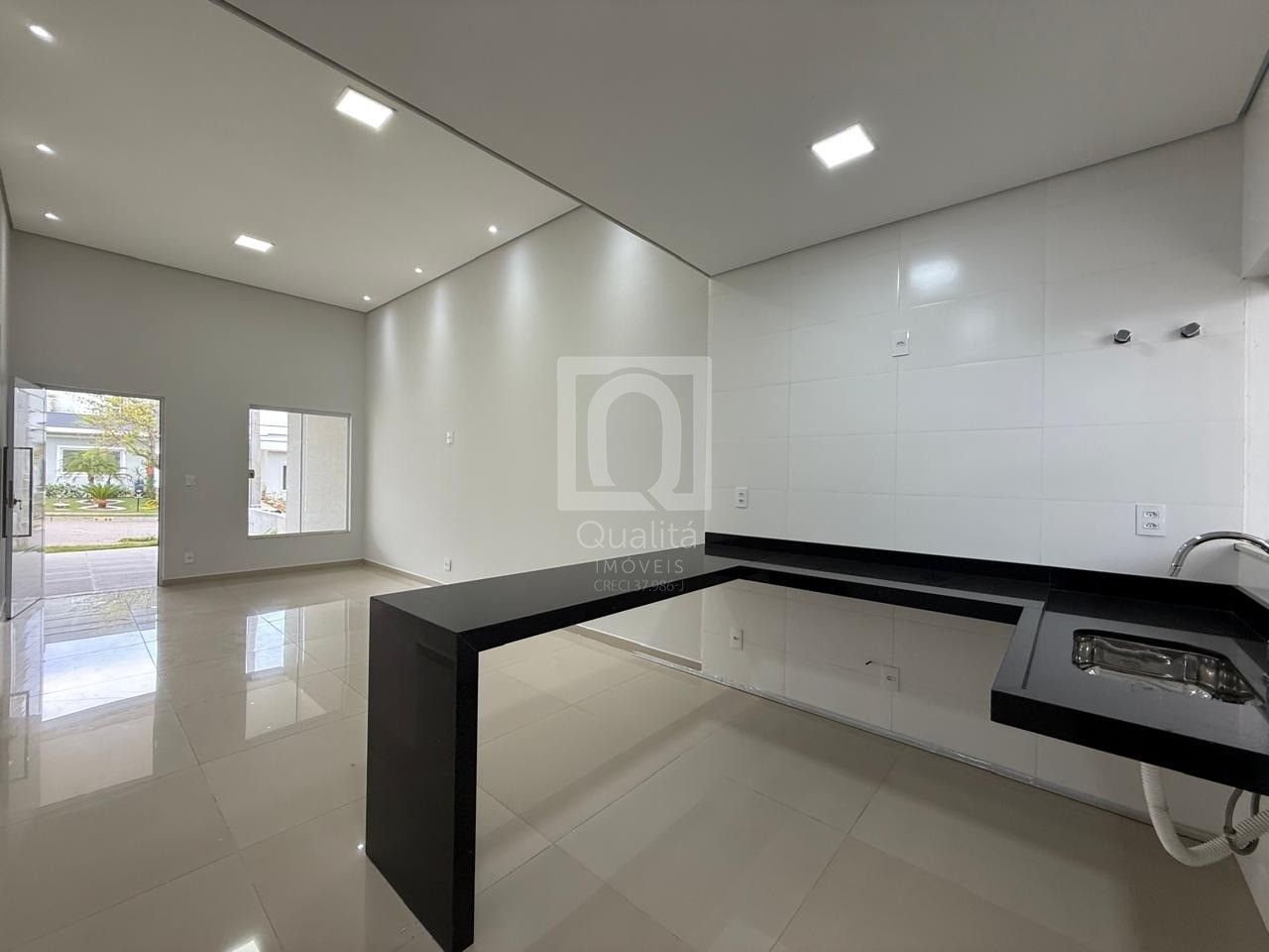 Casa de Condomínio à venda com 3 quartos, 1000m² - Foto 2