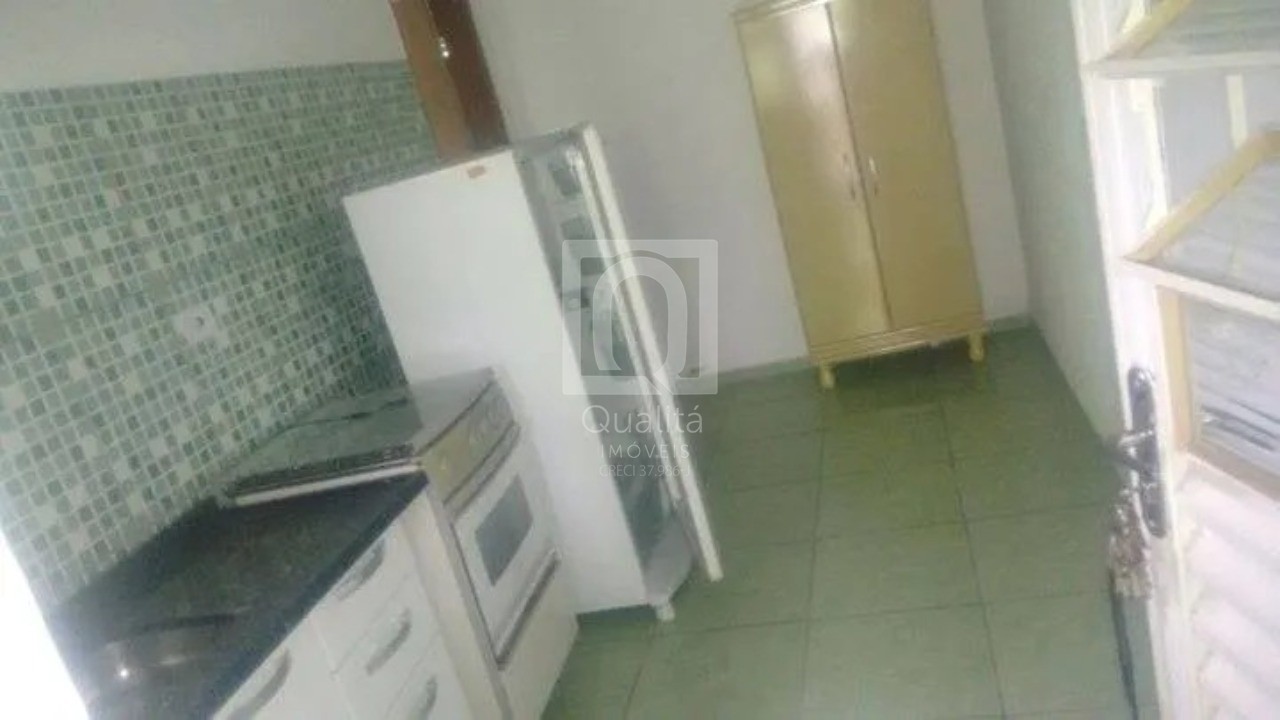 Casa à venda com 3 quartos, 143m² - Foto 4