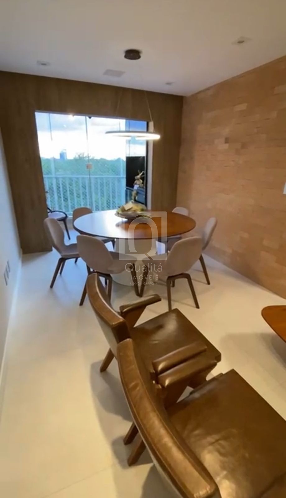 Apartamento à venda com 2 quartos, 98m² - Foto 3