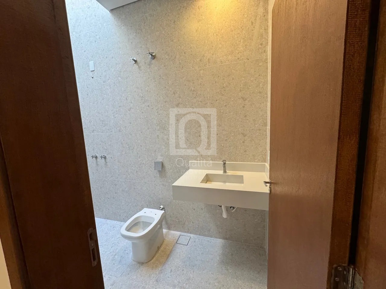Casa à venda com 3 quartos, 150m² - Foto 7