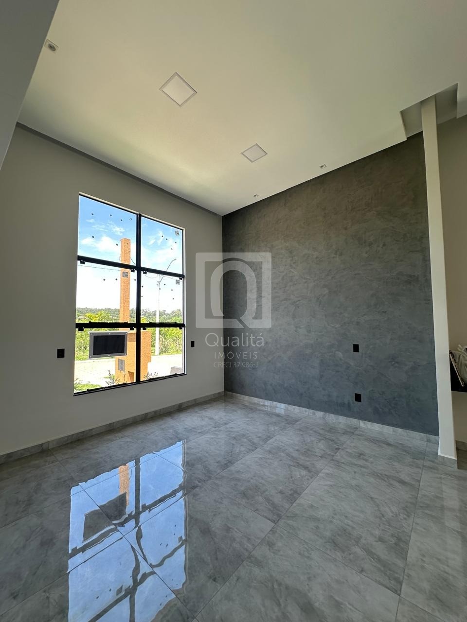 Casa de Condomínio à venda com 3 quartos, 250m² - Foto 3