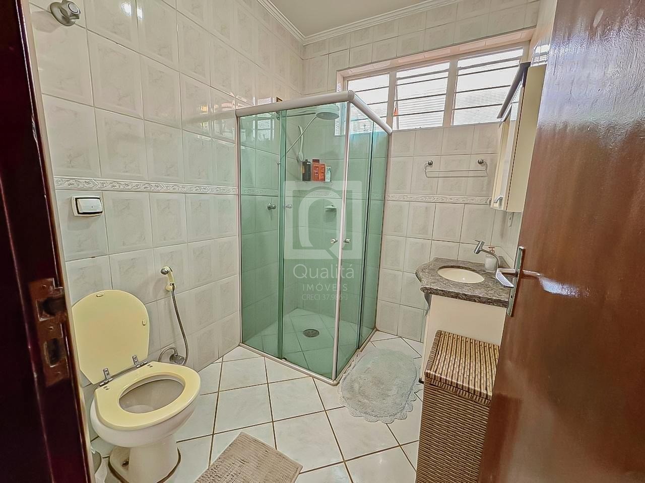 Casa à venda com 3 quartos, 360m² - Foto 8