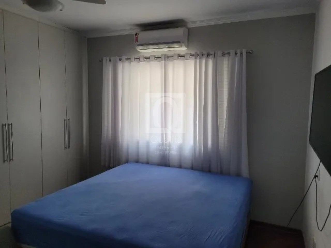 Casa à venda com 3 quartos, 220m² - Foto 13