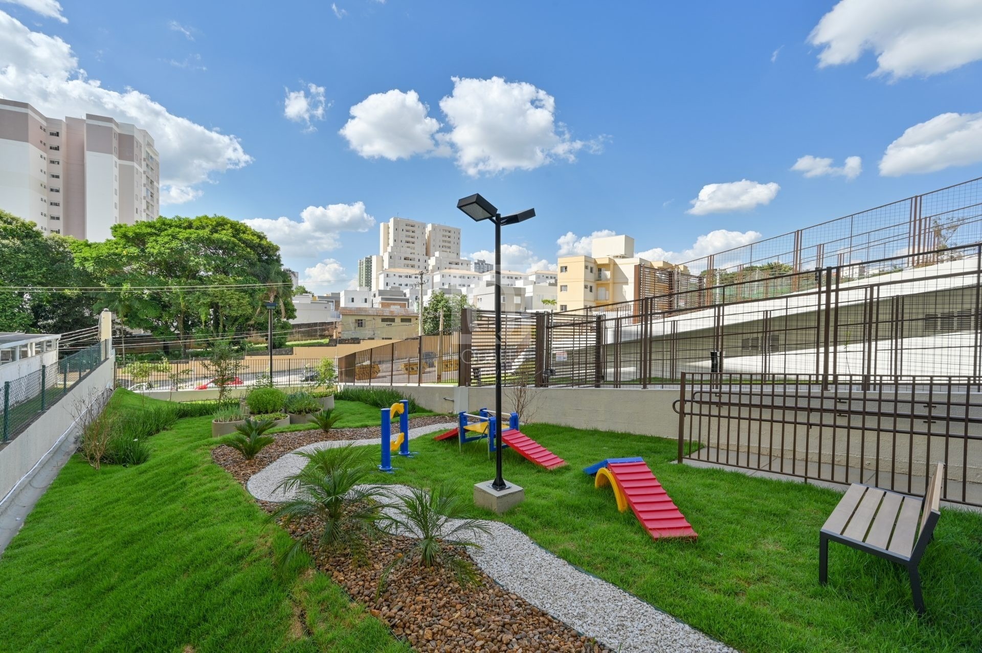 Apartamento à venda com 3 quartos, 92m² - Foto 27