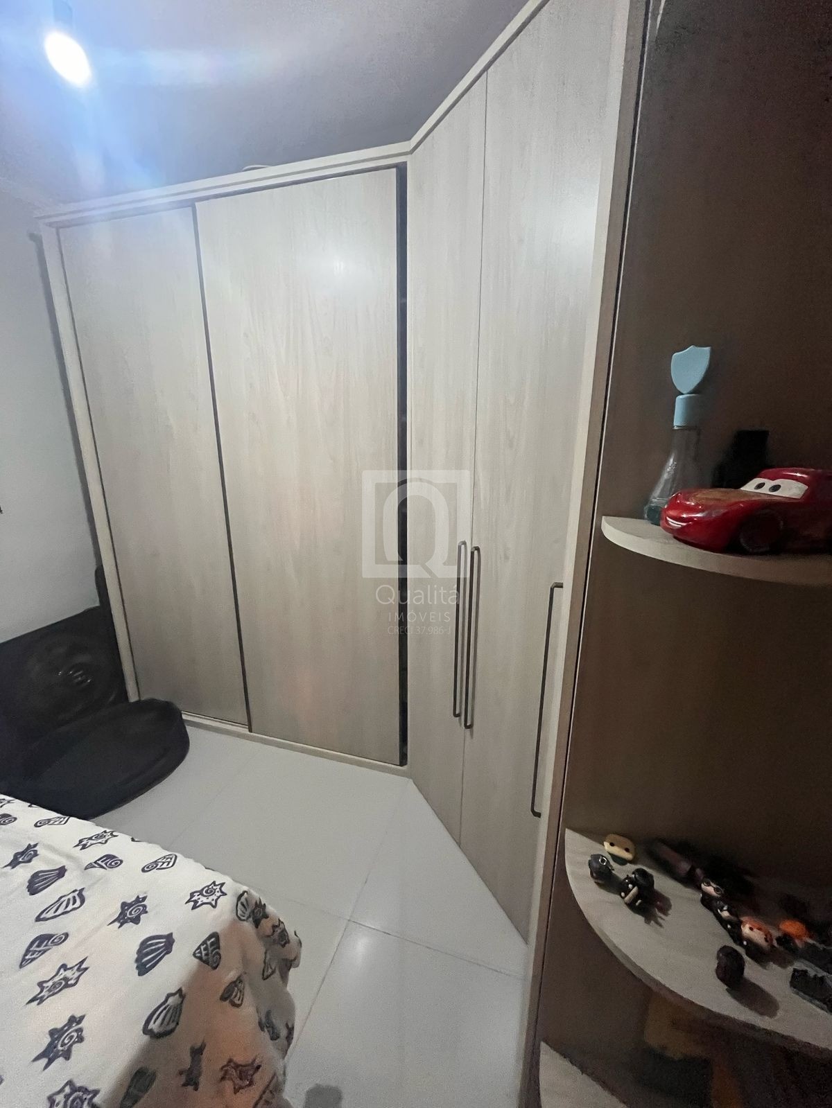 Apartamento à venda com 3 quartos, 77m² - Foto 13
