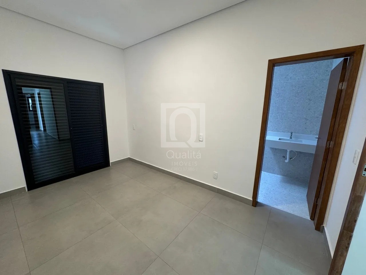 Casa à venda com 3 quartos, 150m² - Foto 6