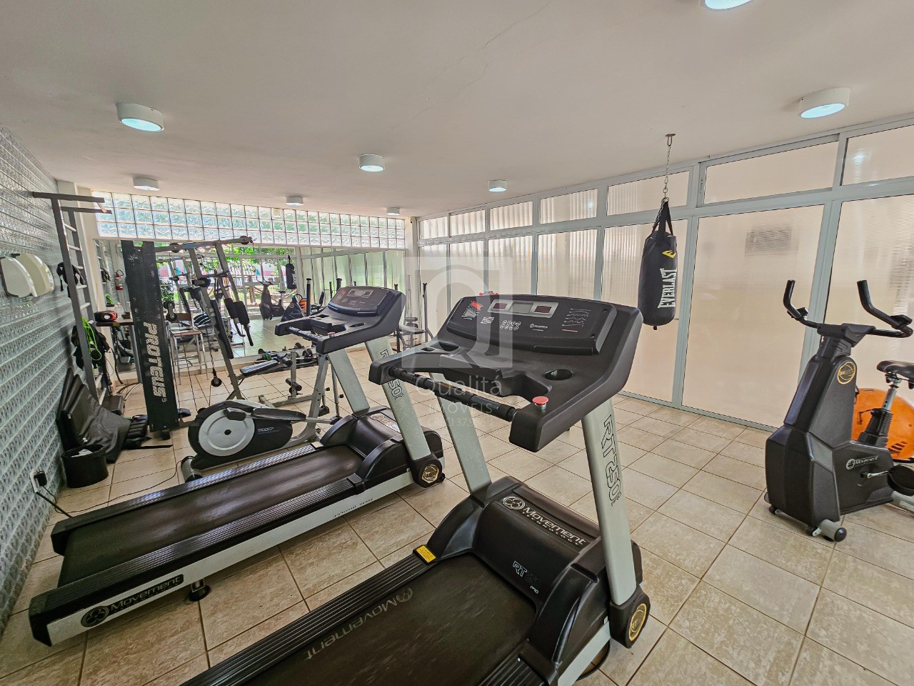 Casa de Condomínio à venda e aluguel com 3 quartos, 200m² - Foto 26