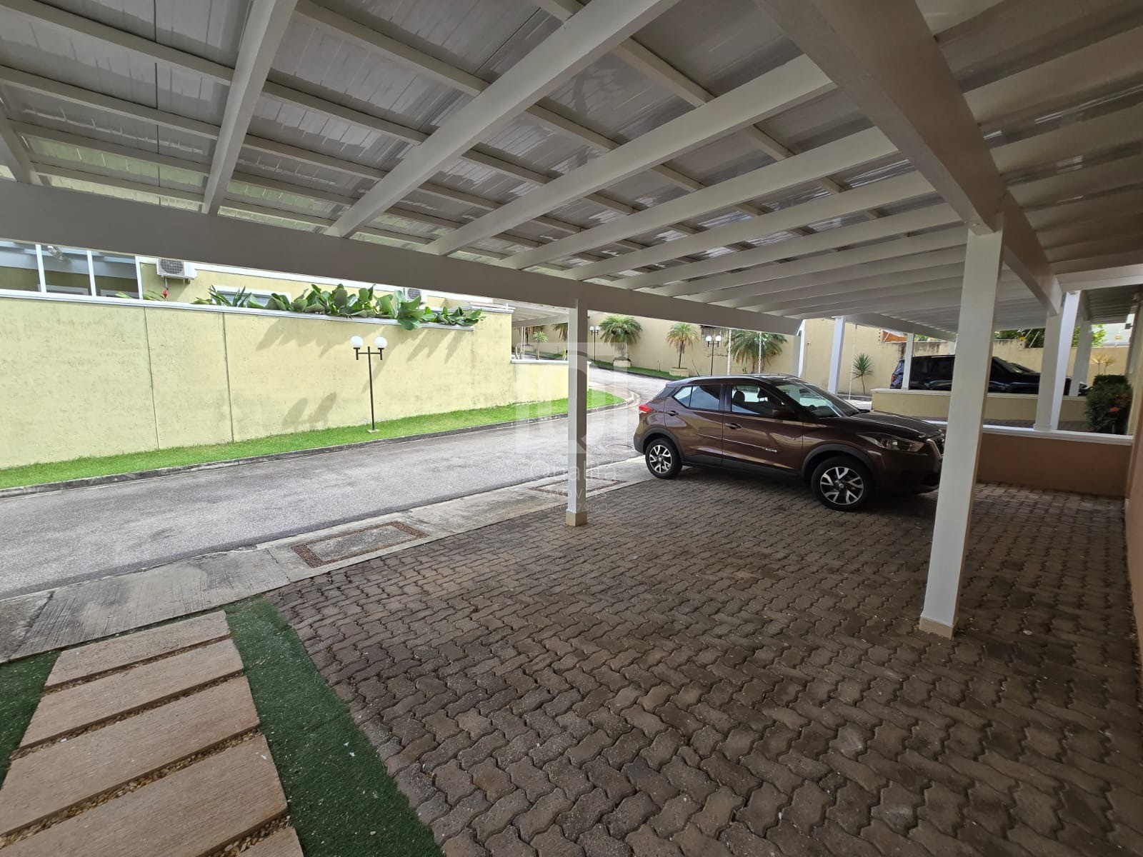 Casa de Condomínio à venda com 5 quartos, 228m² - Foto 38