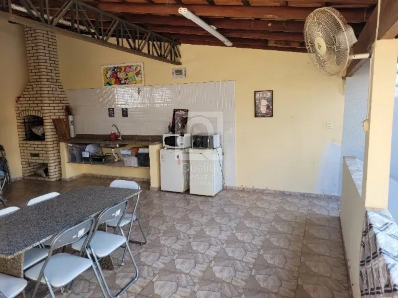 Casa à venda com 3 quartos, 220m² - Foto 18