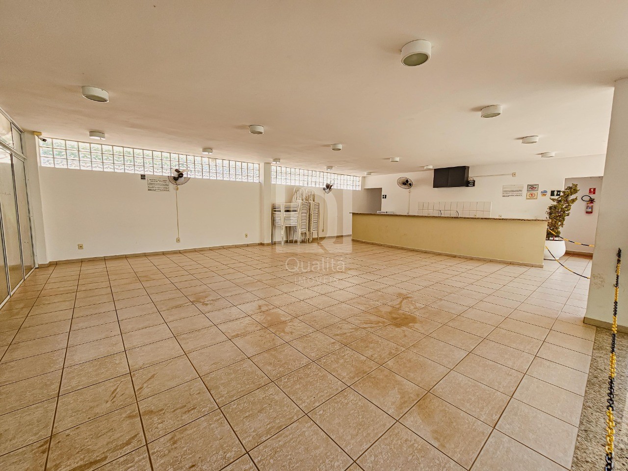 Casa de Condomínio à venda e aluguel com 3 quartos, 200m² - Foto 25