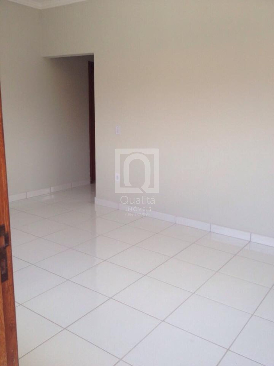 Apartamento à venda com 2 quartos, 64m² - Foto 3