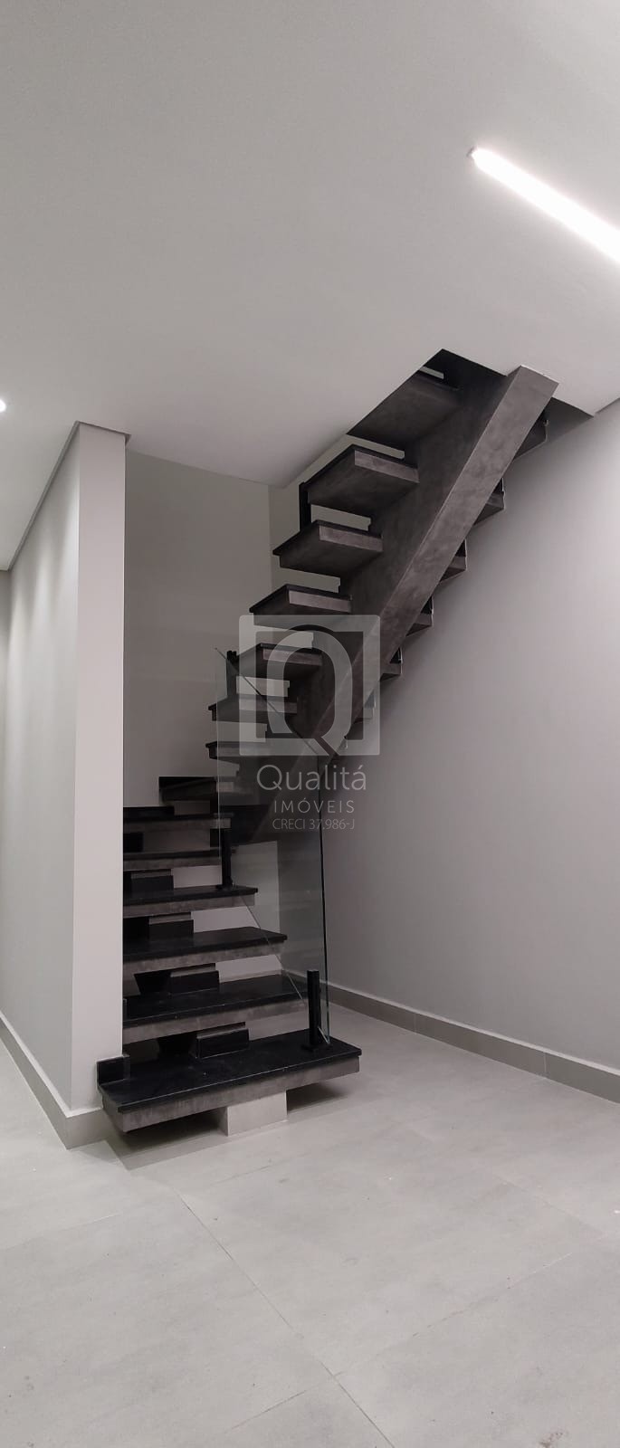 Casa de Condomínio à venda com 3 quartos, 150m² - Foto 4
