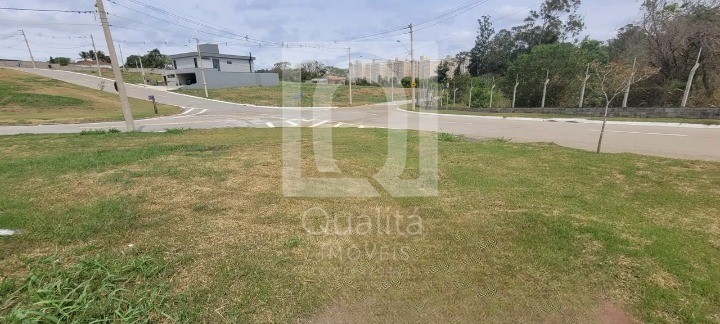 Terreno à venda, 642m² - Foto 1