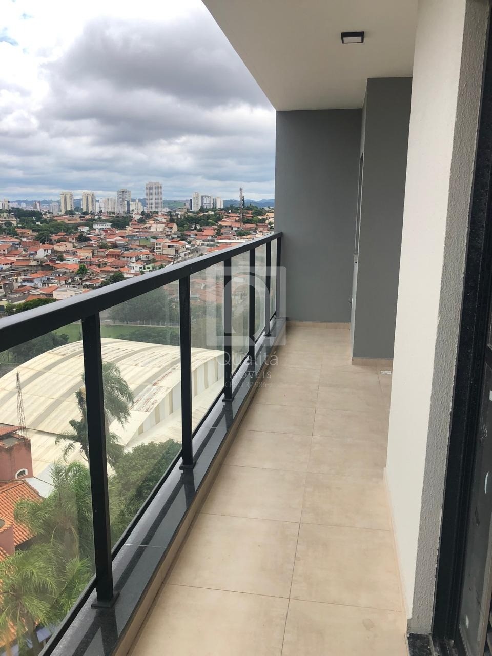 Apartamento à venda com 2 quartos, 66m² - Foto 3
