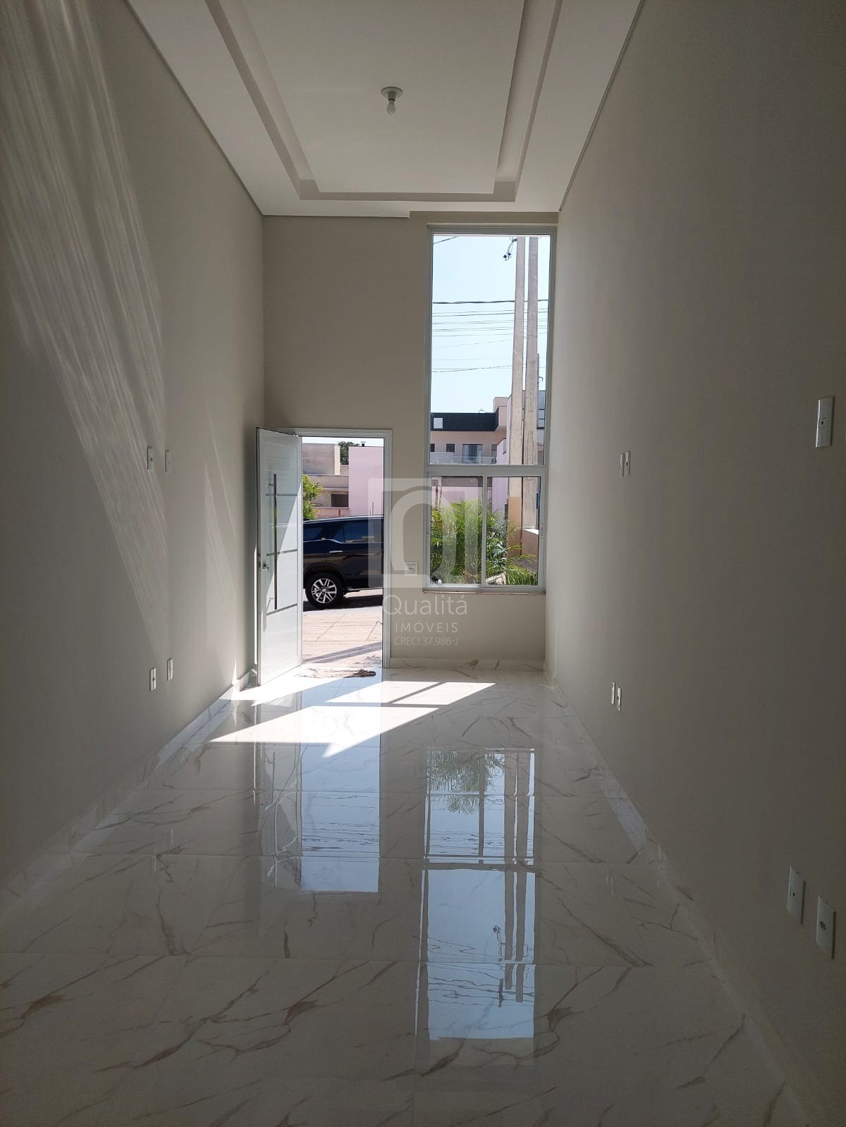 Casa de Condomínio à venda com 3 quartos, 150m² - Foto 2