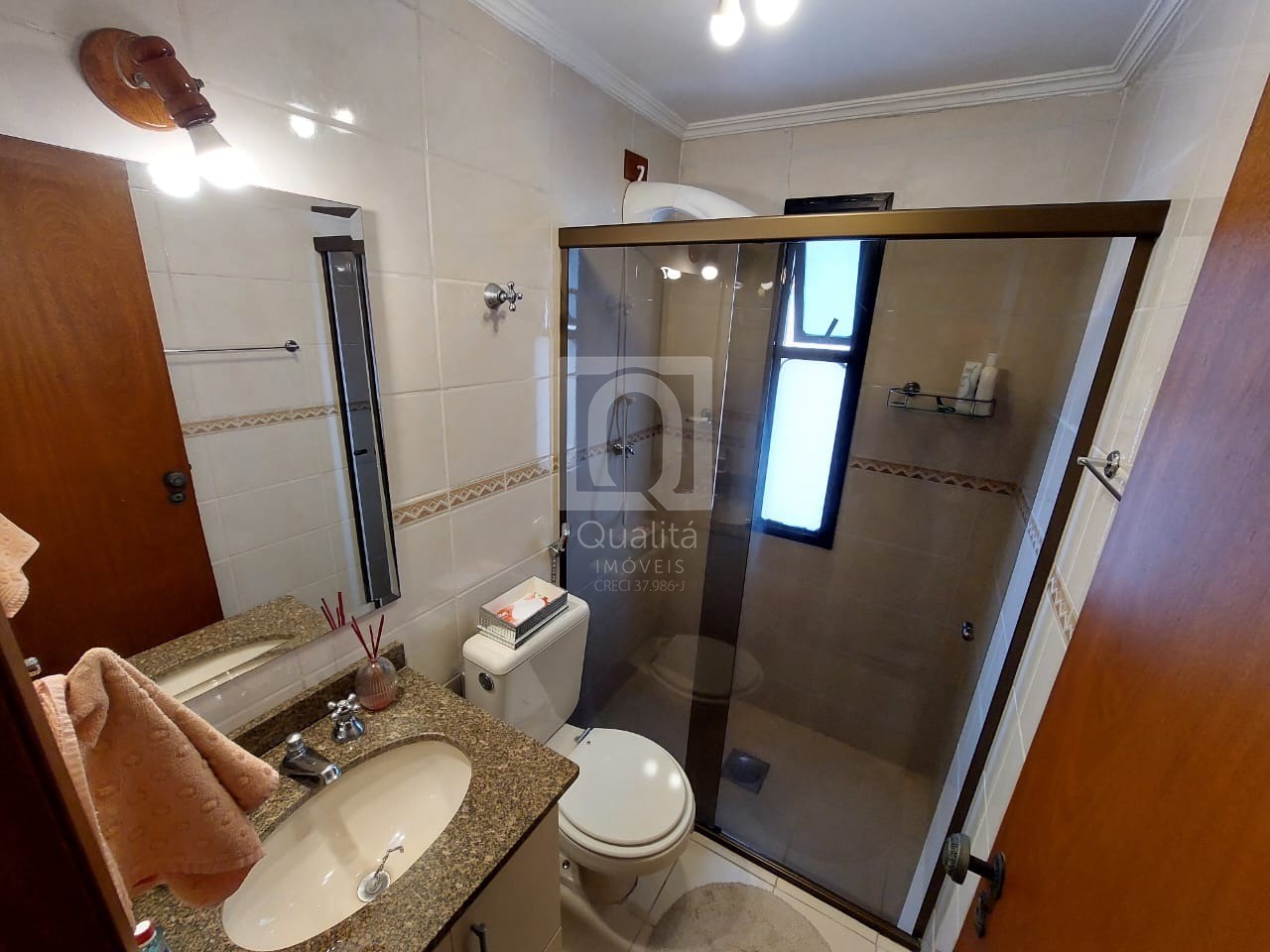 Apartamento à venda com 2 quartos, 62m² - Foto 14