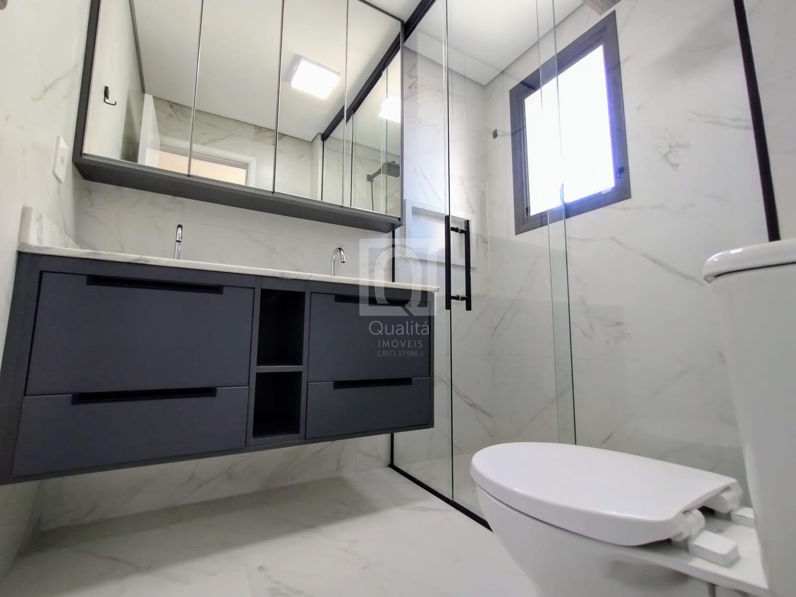 Apartamento à venda com 3 quartos, 119m² - Foto 22