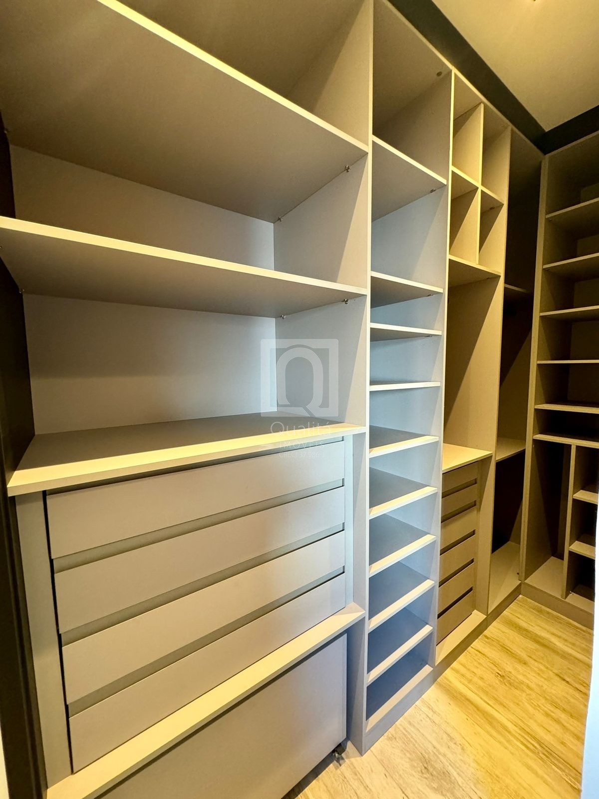 Casa de Condomínio à venda com 3 quartos, 353m² - Foto 12
