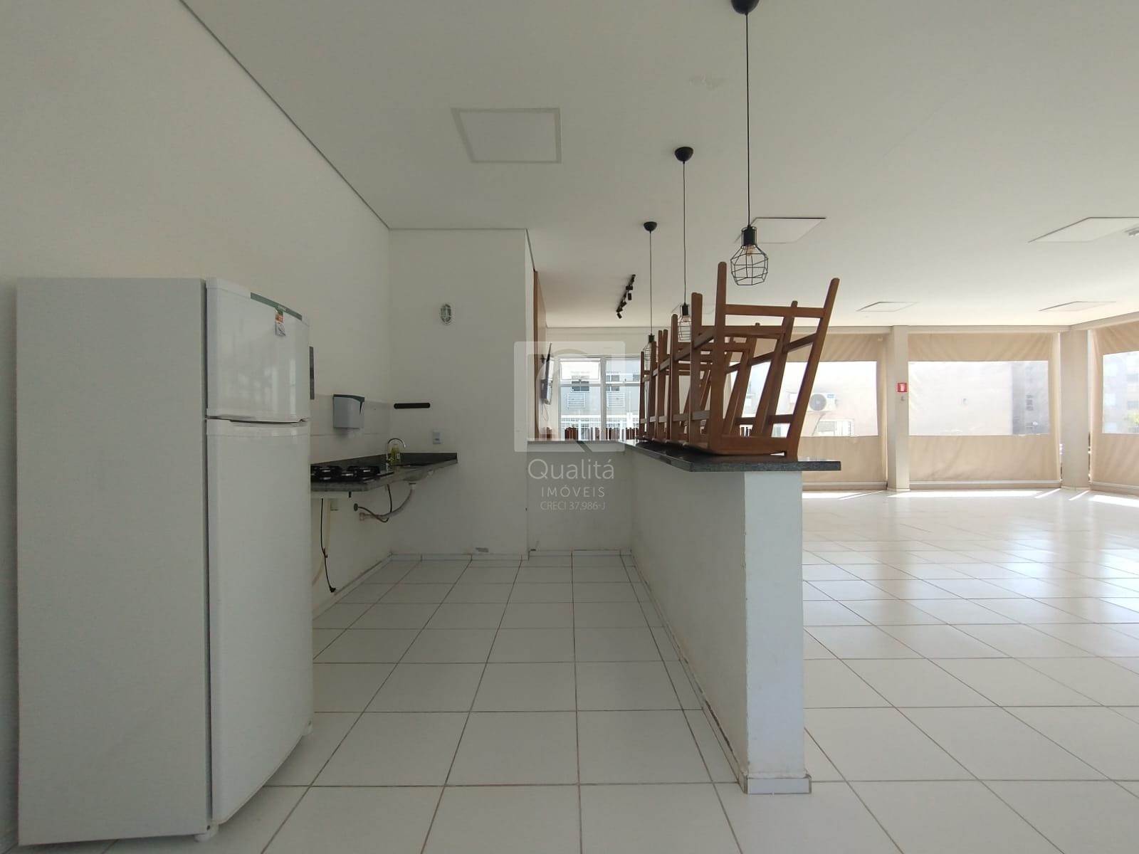Apartamento à venda com 2 quartos, 42m² - Foto 16