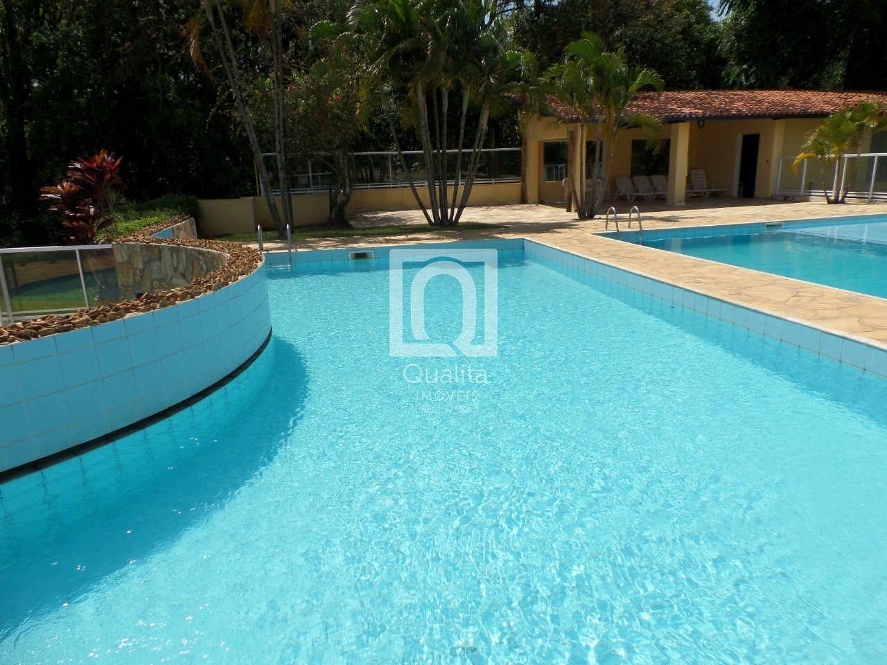 Casa de Condomínio à venda com 3 quartos, 360m² - Foto 28