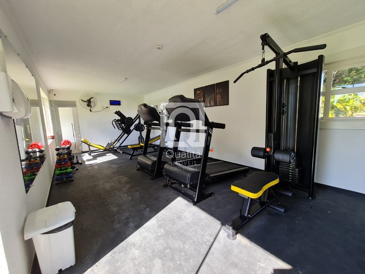 Casa de Condomínio à venda com 3 quartos, 360m² - Foto 32