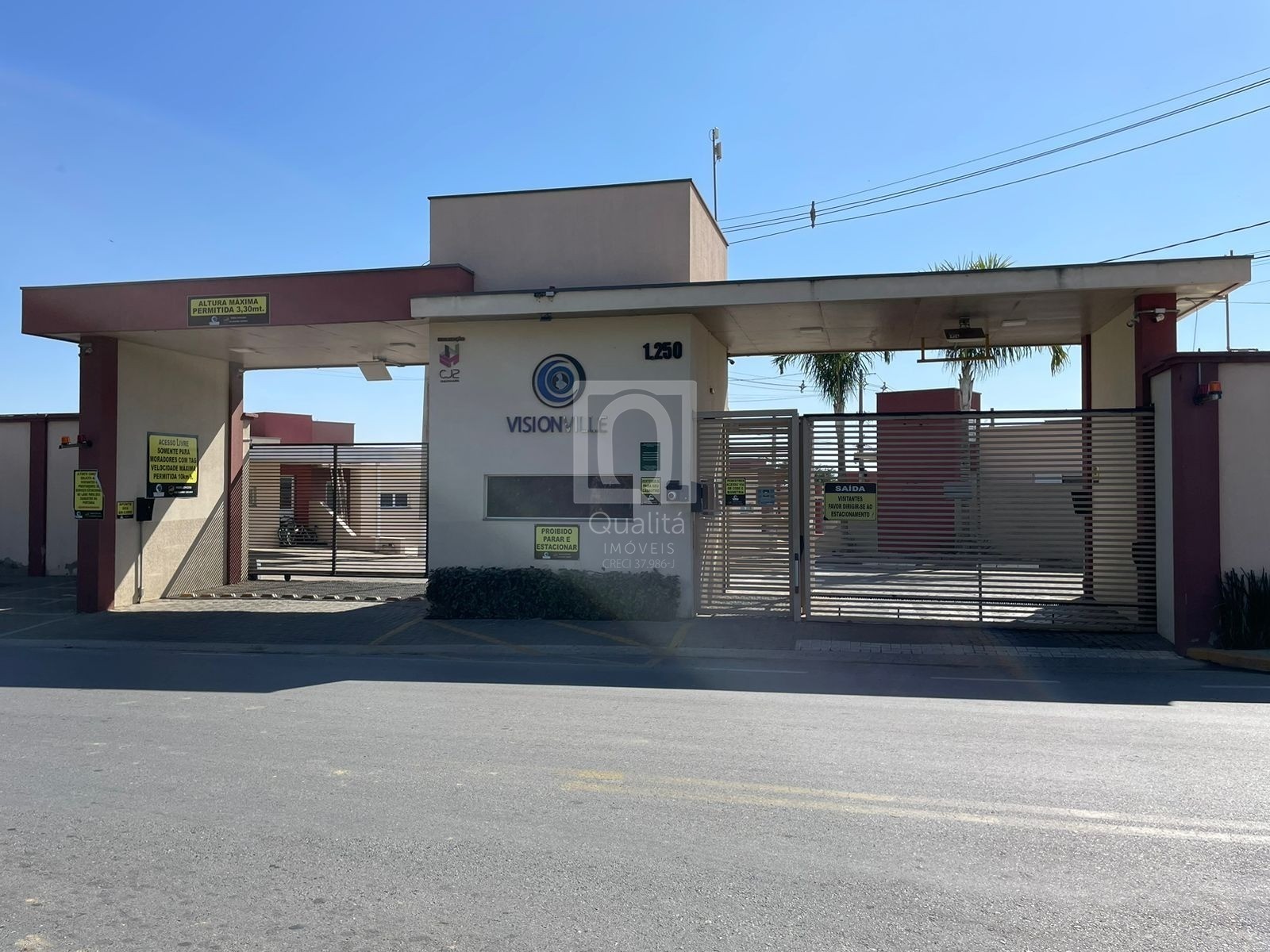 Casa de Condomínio à venda com 2 quartos, 210m² - Foto 4