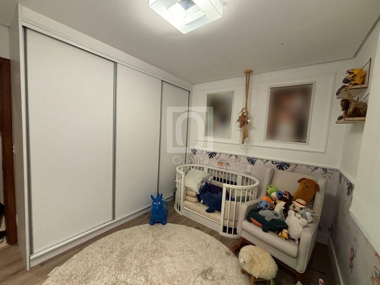 Apartamento à venda com 2 quartos, 70m² - Foto 4