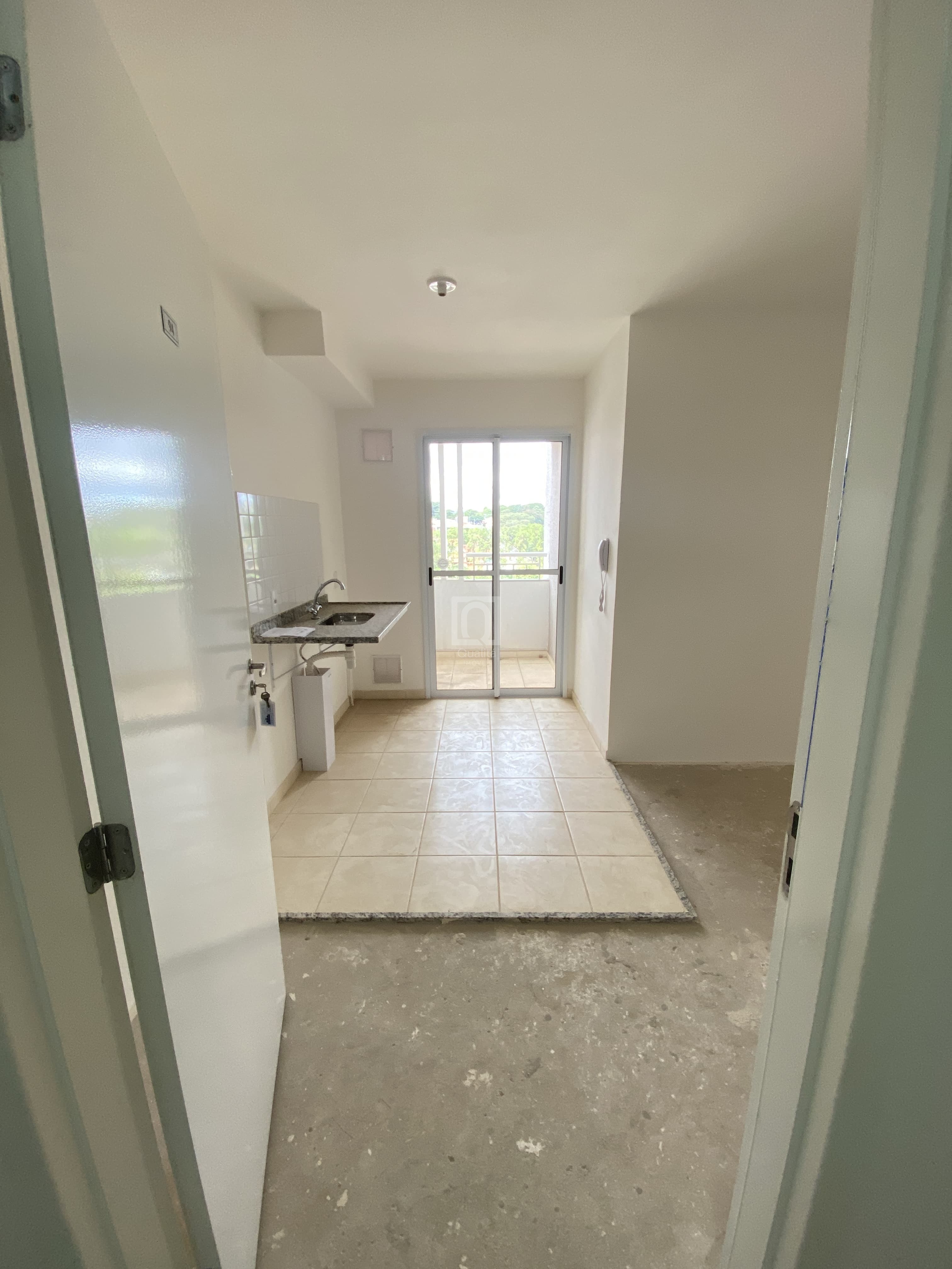 Apartamento à venda com 2 quartos, 42m² - Foto 4