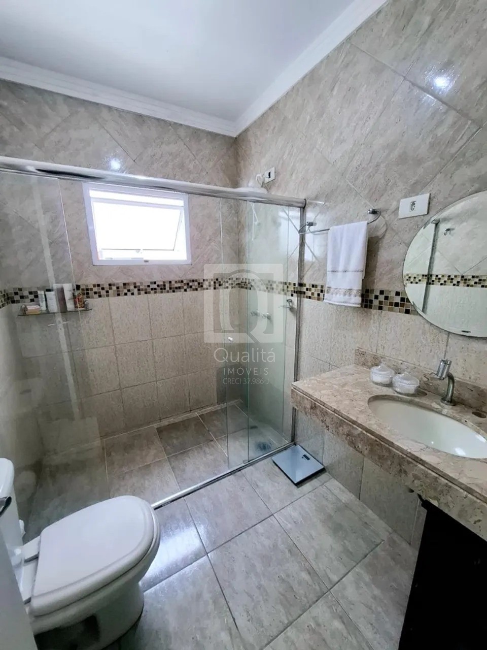 Casa de Condomínio à venda com 3 quartos, 200m² - Foto 11