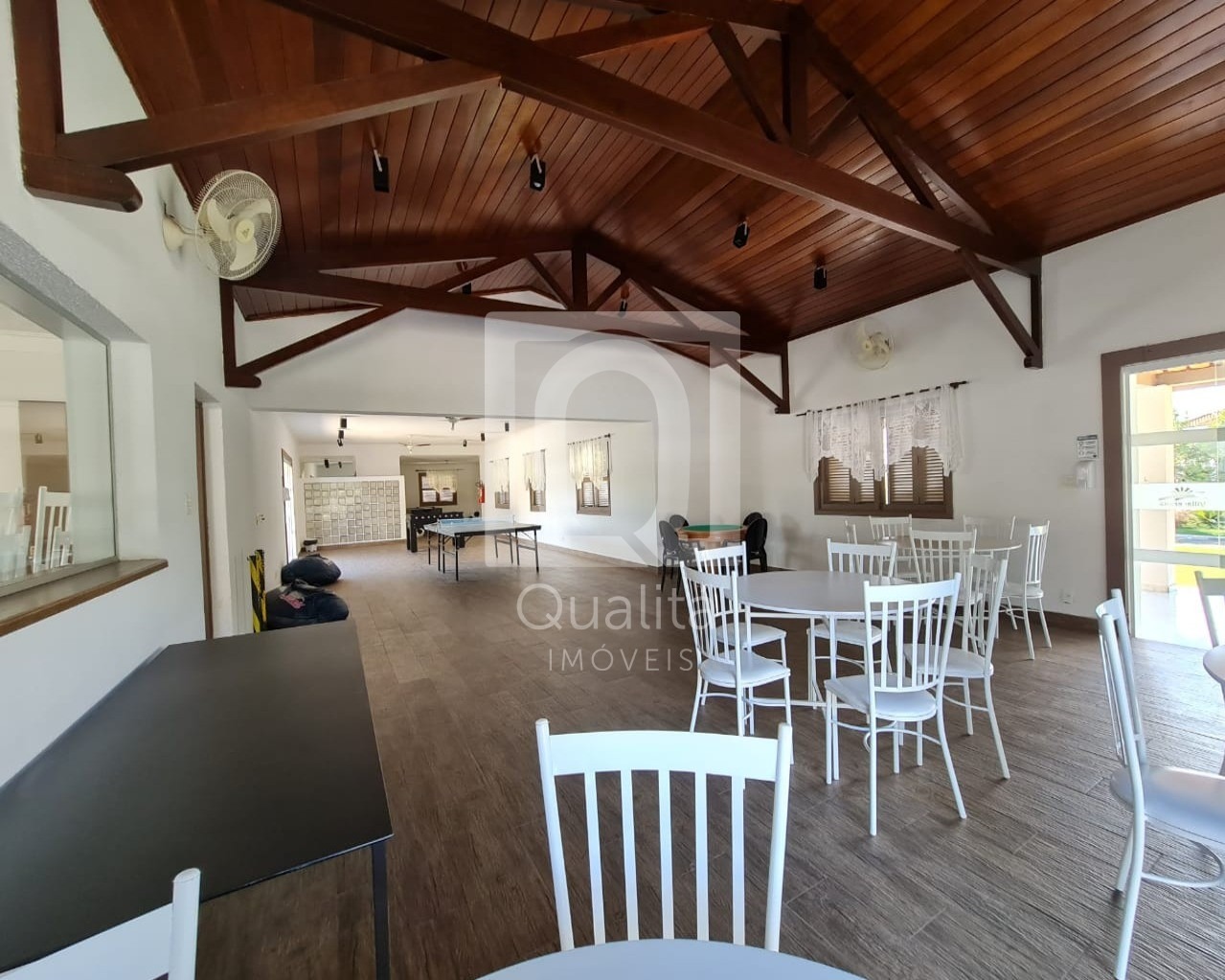 Casa de Condomínio à venda com 3 quartos, 360m² - Foto 40