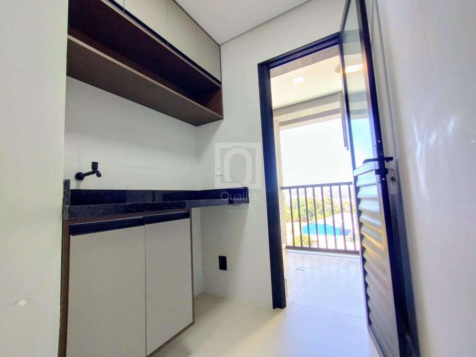 Apartamento à venda com 3 quartos, 119m² - Foto 4
