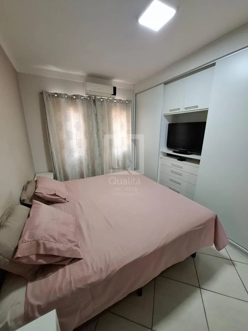 Casa de Condomínio à venda com 3 quartos, 200m² - Foto 9