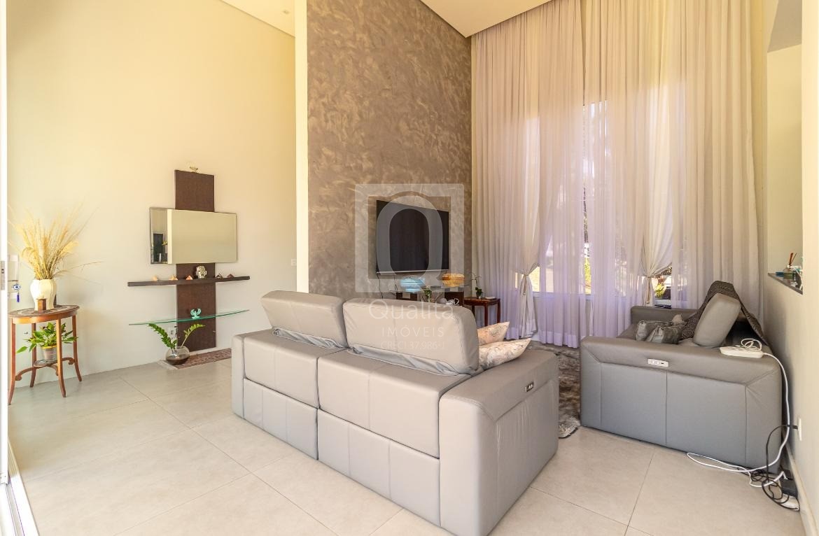 Casa de Condomínio à venda com 3 quartos, 1000m² - Foto 2