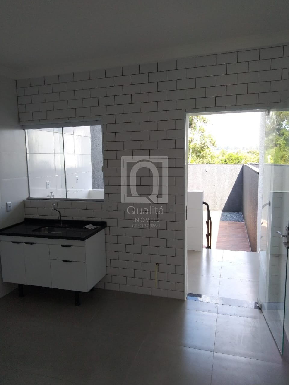 Sobrado à venda com 2 quartos, 125m² - Foto 2