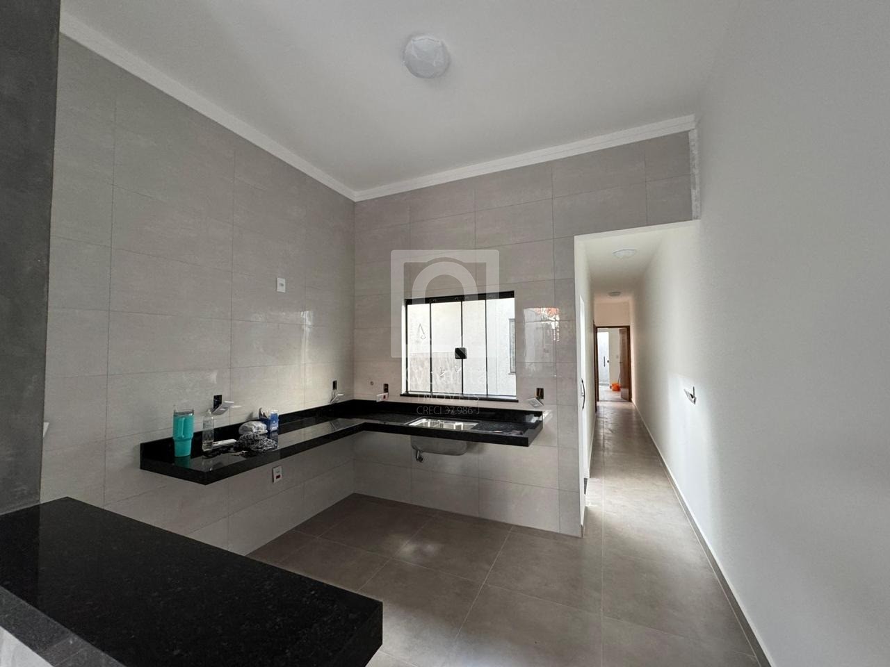 Casa à venda com 2 quartos, 61m² - Foto 7